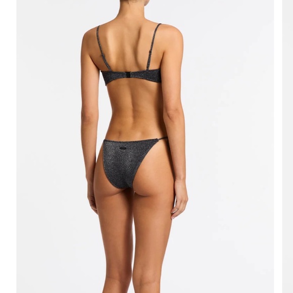 Triangl Este Bikini in Mana Sparkle - Picture 5 of 8